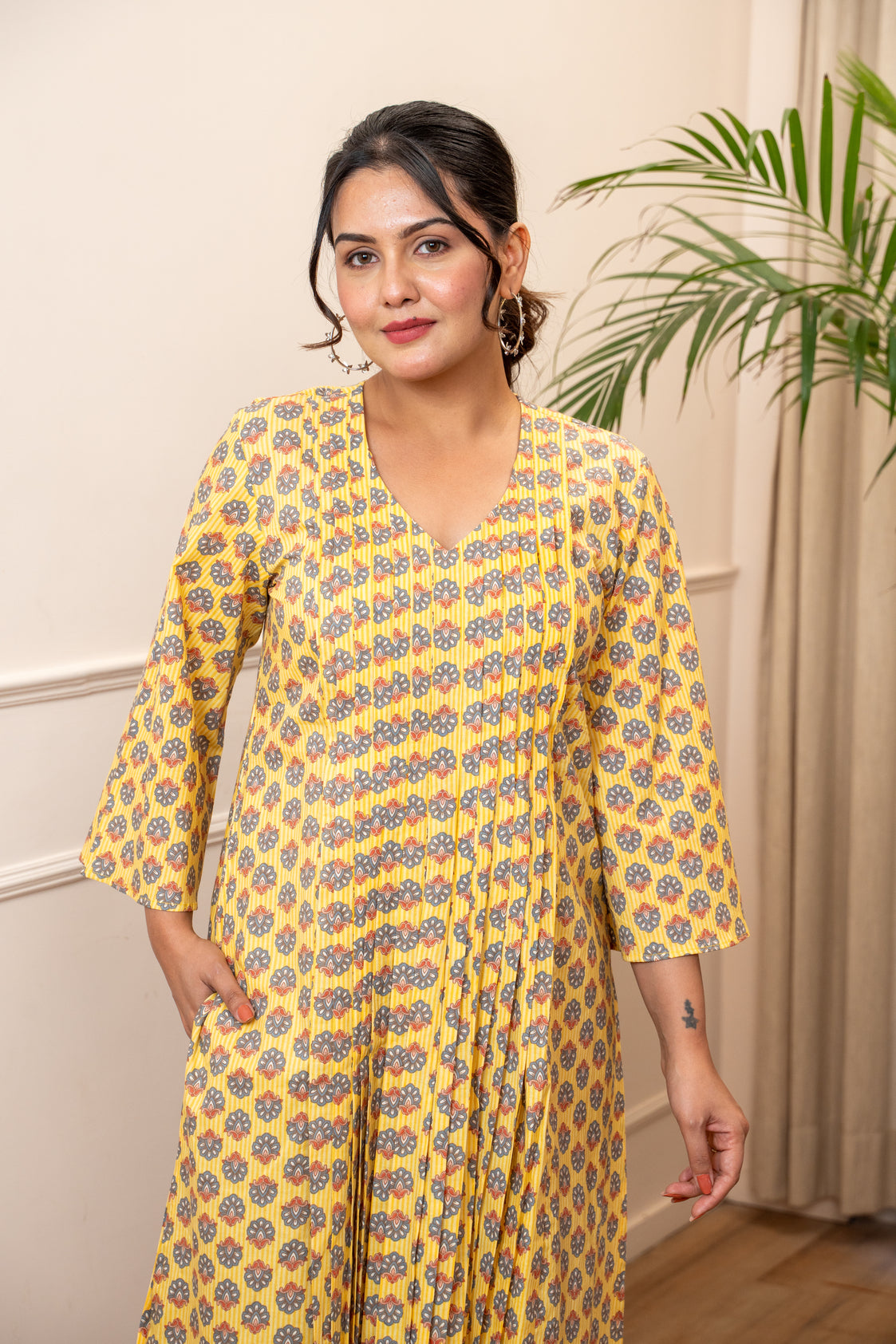 Sunehri Phool Pleated Co-ord Set