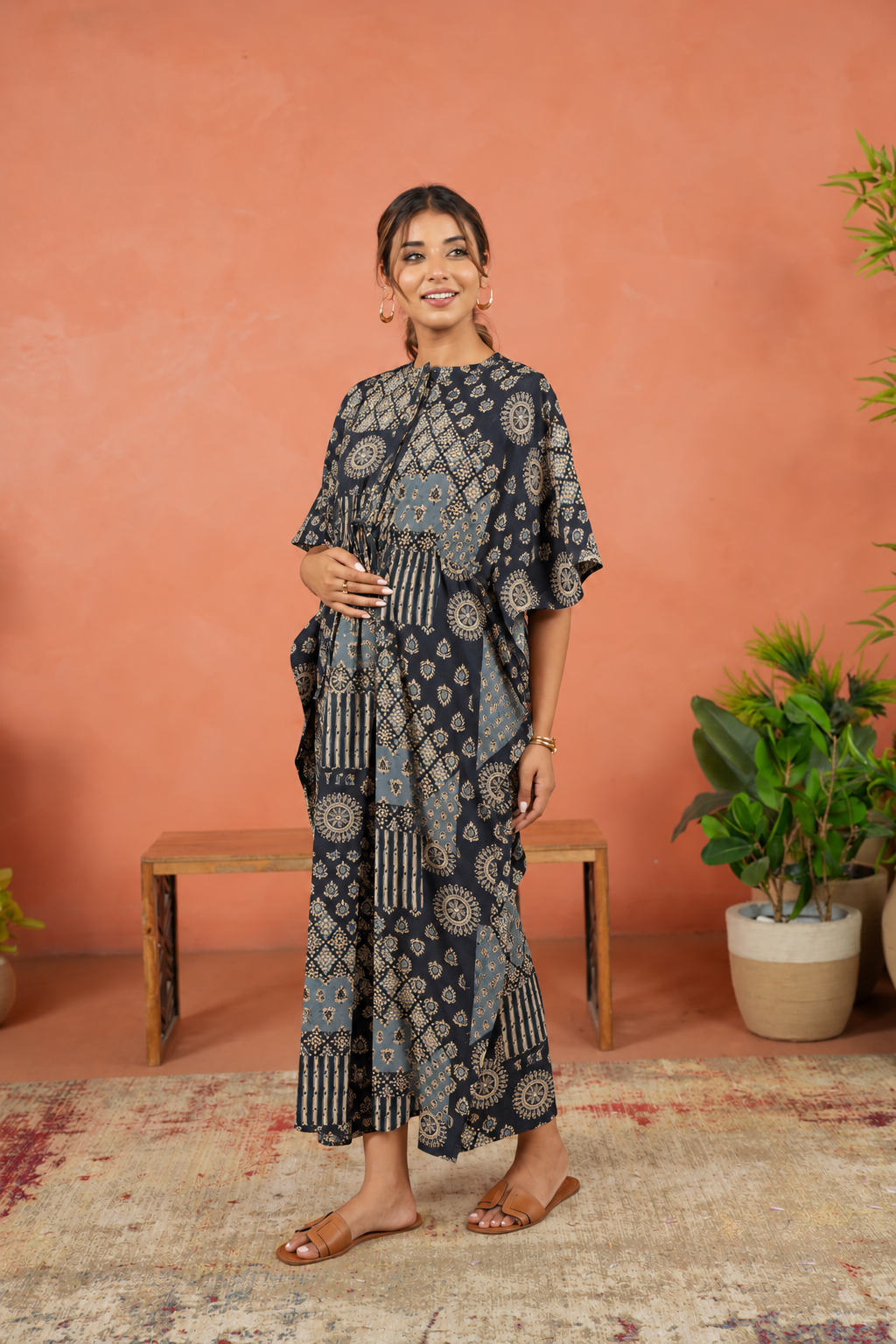 Zari Bagh Maternity & Nursing Kaftan