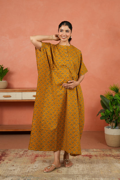 Kamal Jaali Maternity & Nursing Kaftan