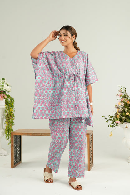 Vintage Rose Trellis Maternity & Nursing Co-ord