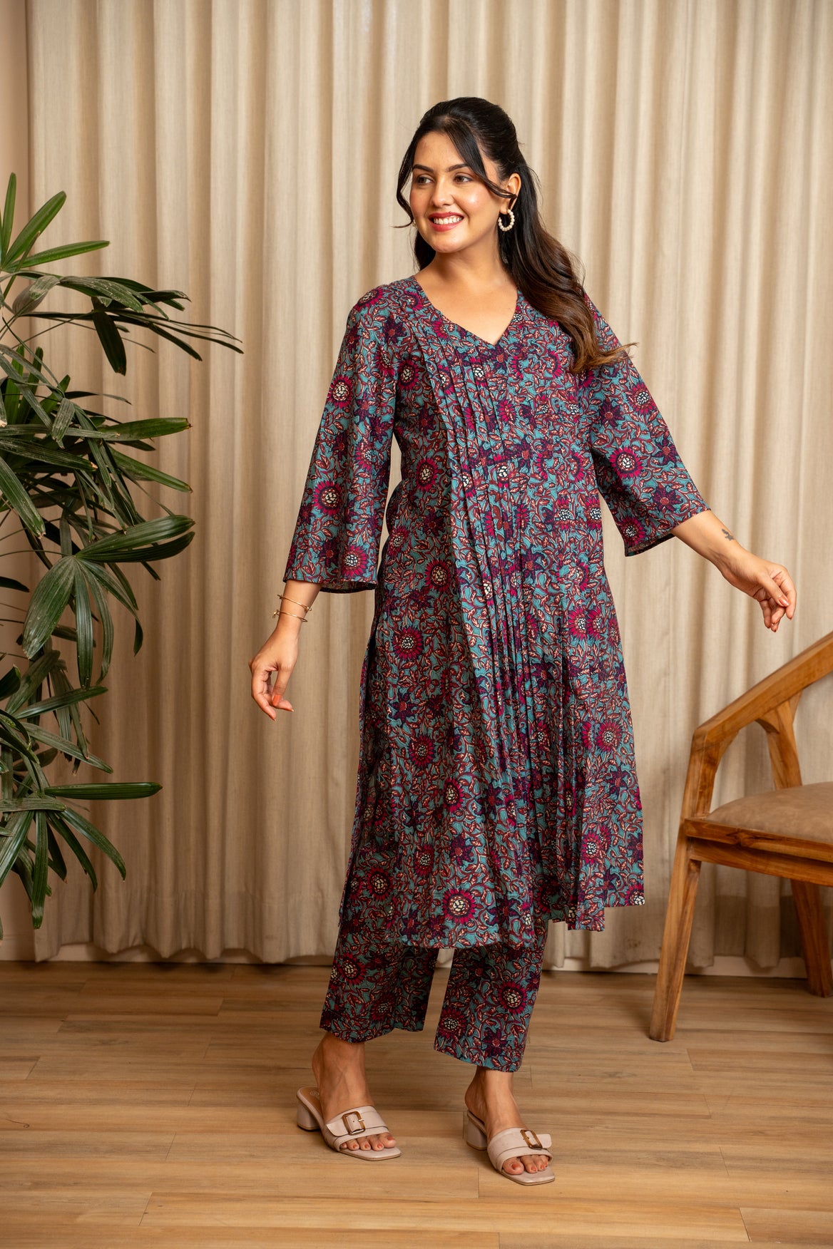 Raat Rani Bloom Pleated Maternity & Nursing Kurta Set