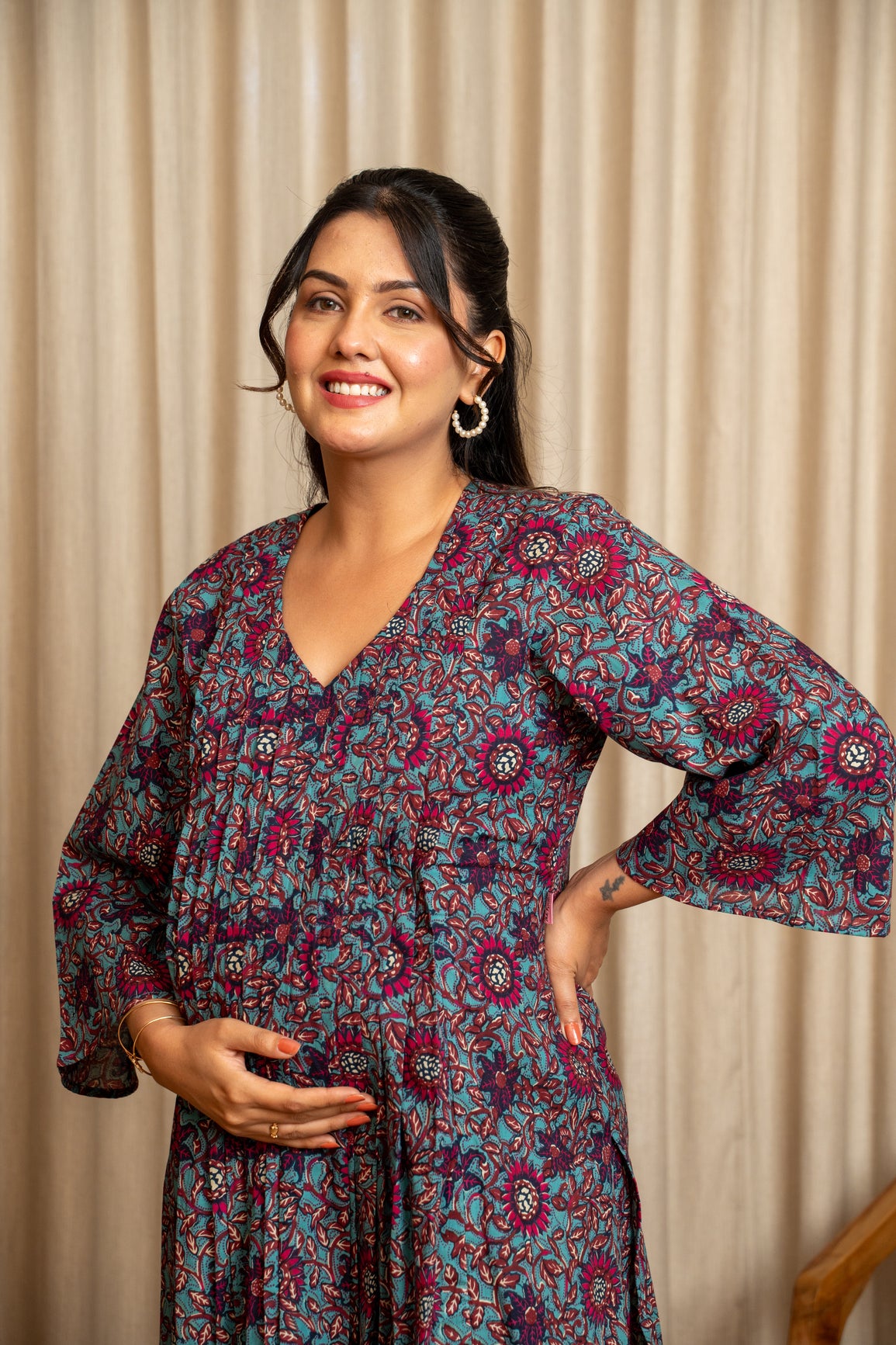 Raat Rani Bloom Pleated Maternity & Nursing Kurta Set