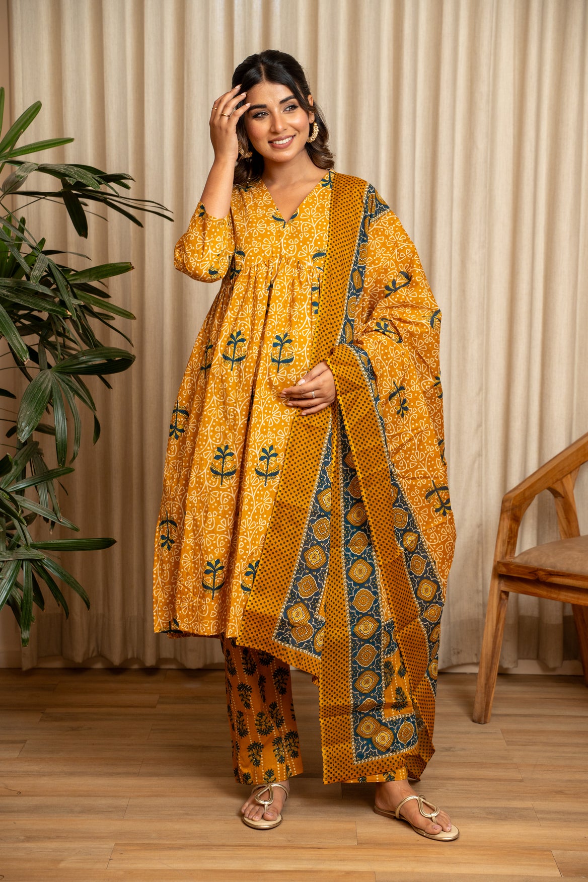 Amaltas Grove Maternity & Nursing Kurta Pant Set with Dupatta
