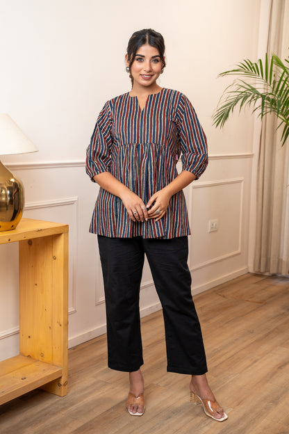 Sutrangi Leher Cotton Top