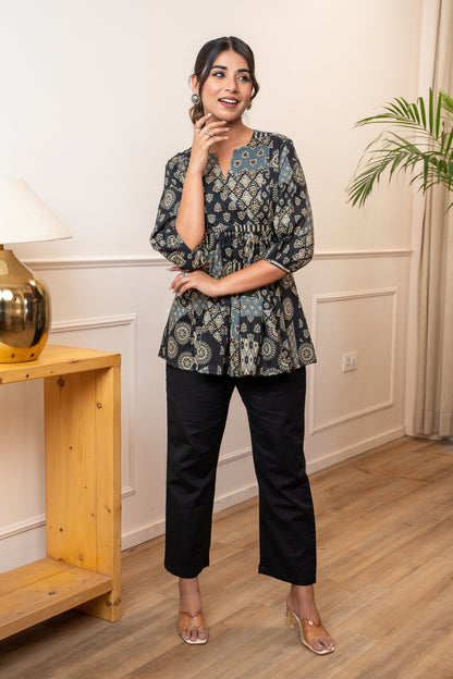 Zari Bagh Cotton Top