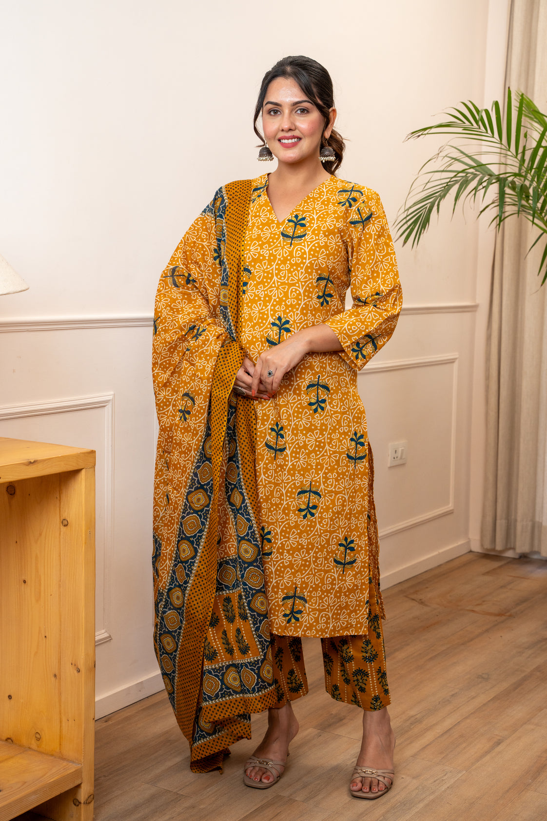 Amaltas Grove Kurta Pant Set With Dupatta