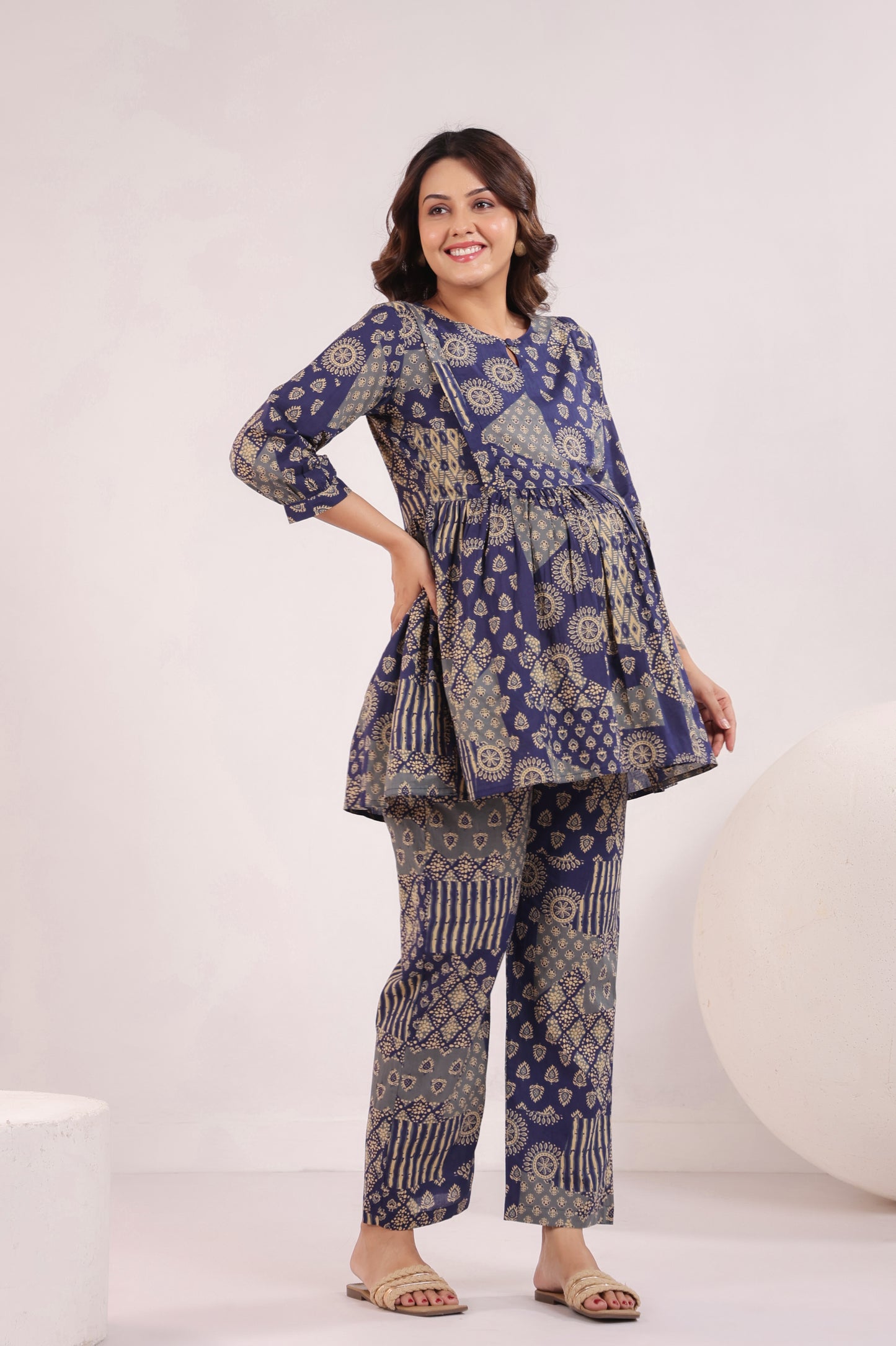 Abstract Patches Indigo Maternity & Nursing Set