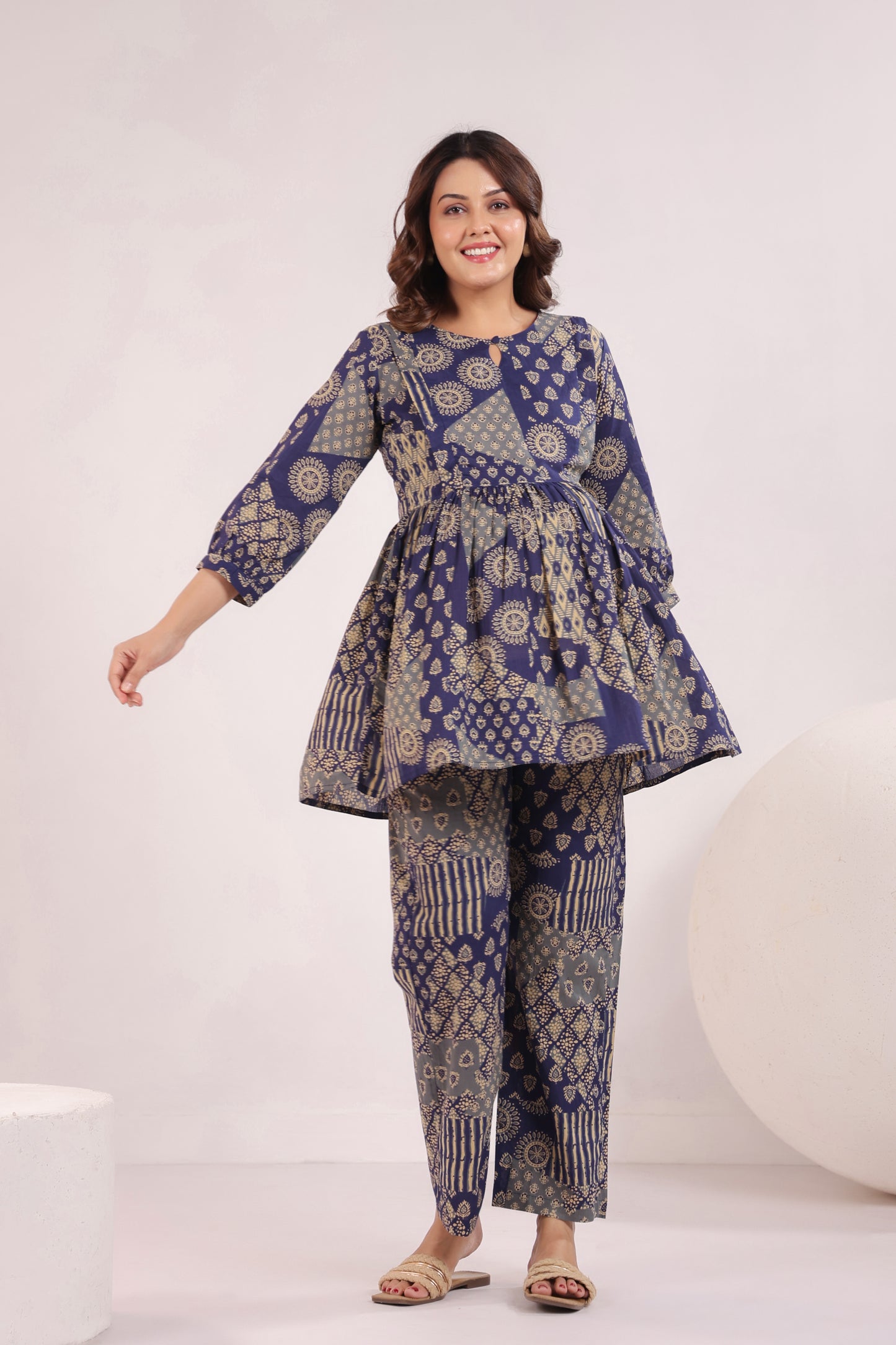 Abstract Patches Indigo Maternity & Nursing Set