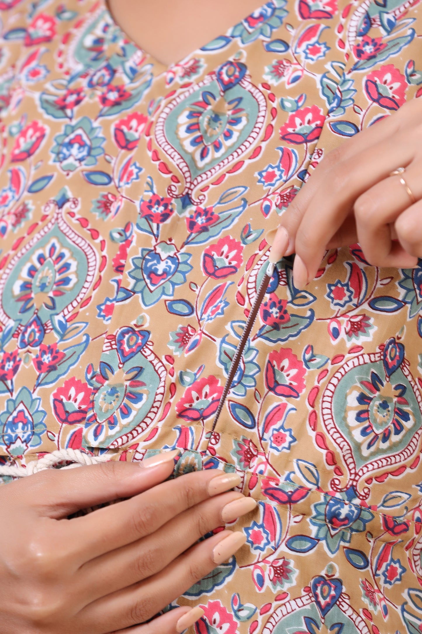 Vibrant Voyage Maternity & Nursing Kaftan