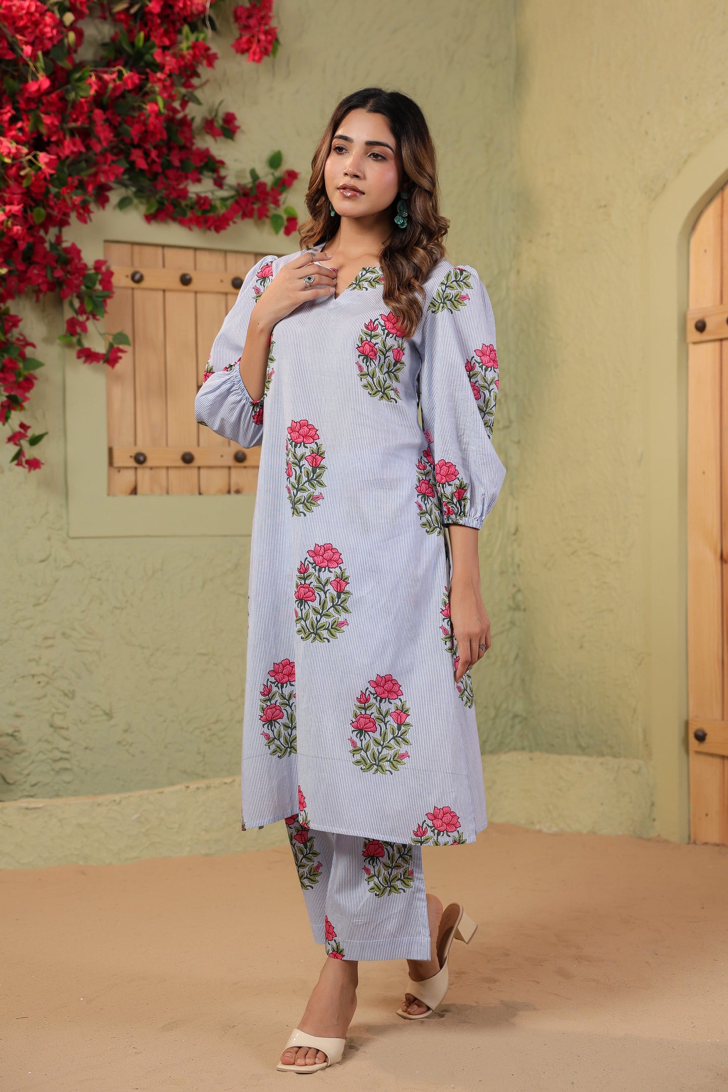 Summer Bloom on White Blue Stripes Cotton Co-ord Set