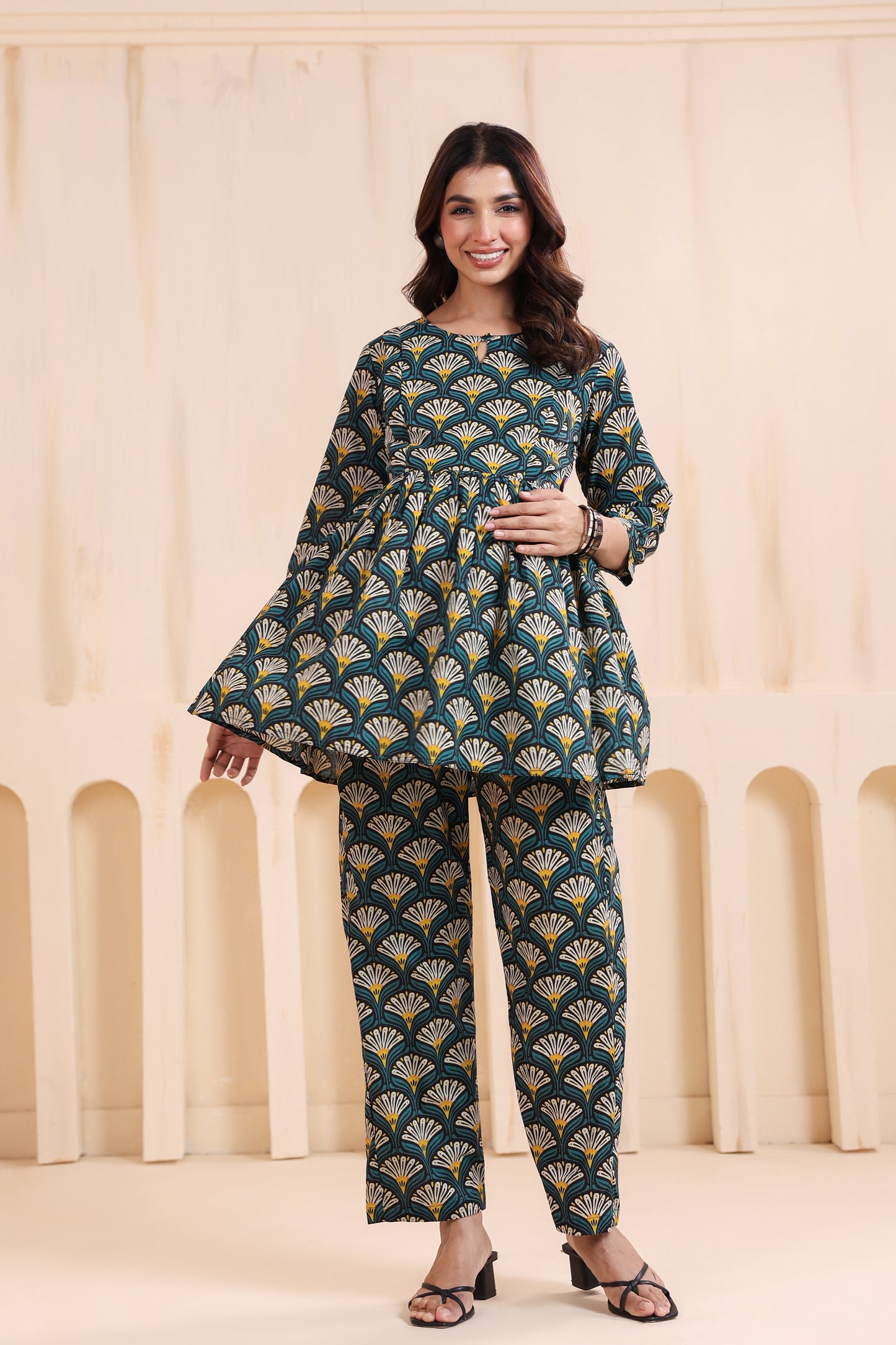 Black Bloom Maternity & Nursing Set