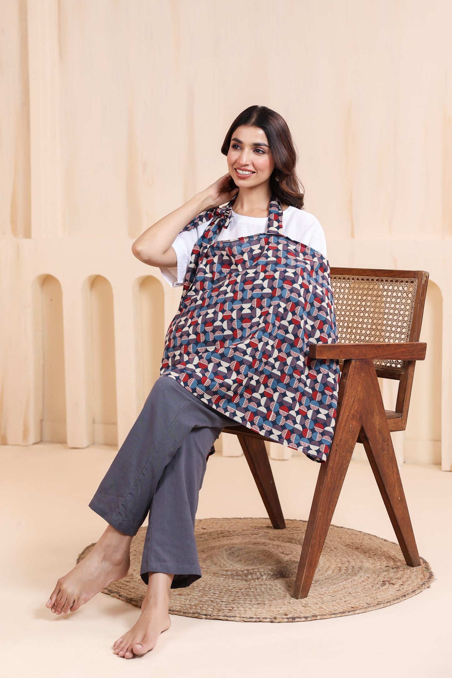 Circles on Blue Feeding Cover